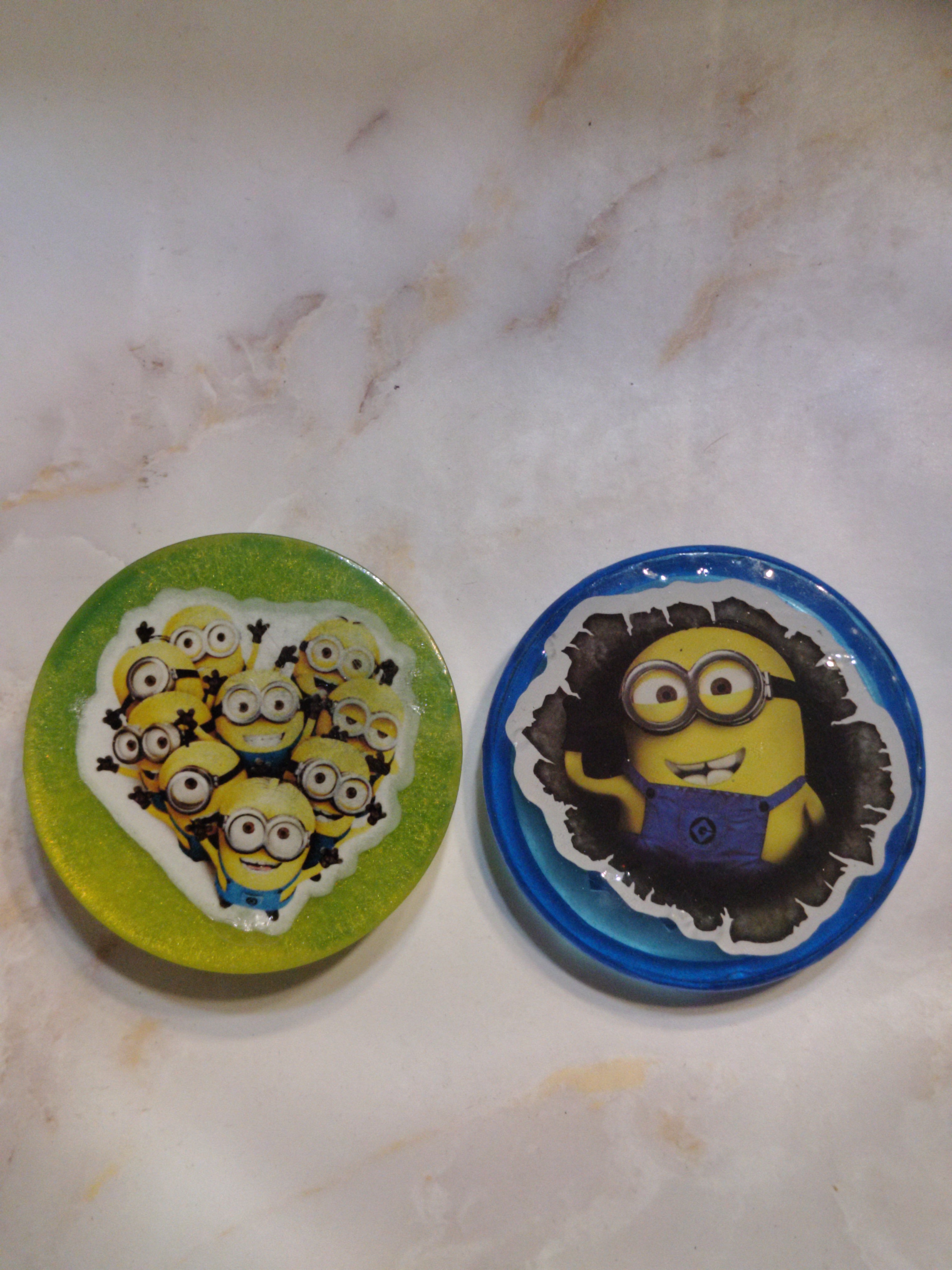 Minion herb grinder
